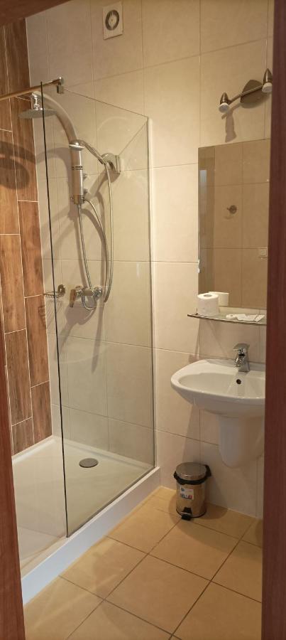 Hotel Przylesie Sierosław Dış mekan fotoğraf
