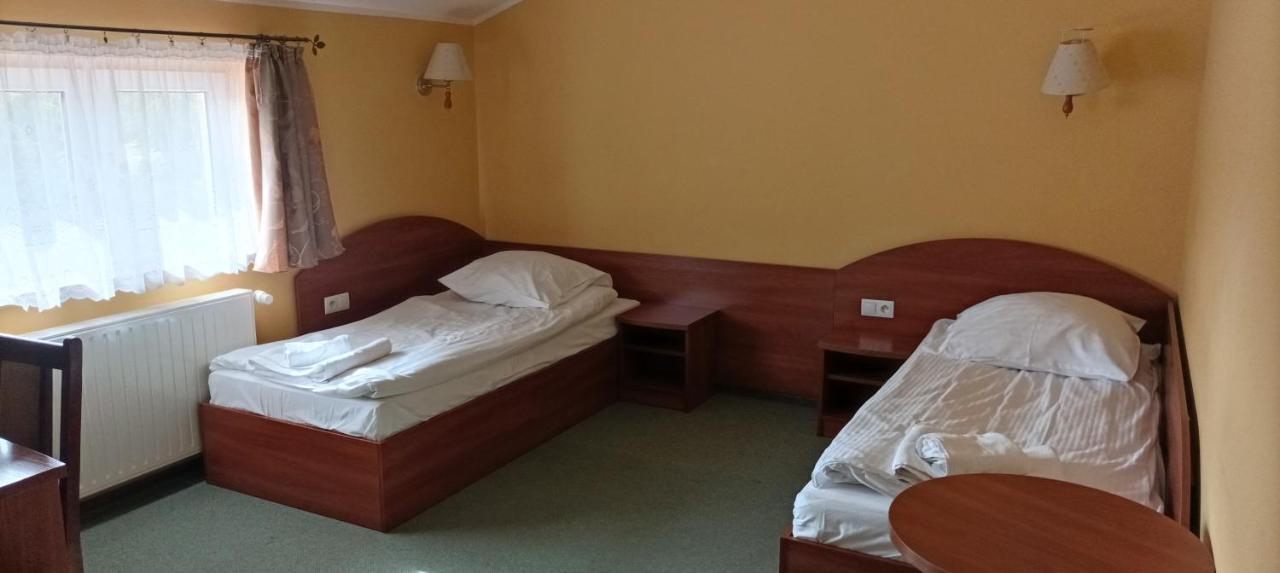 Hotel Przylesie Sierosław Dış mekan fotoğraf